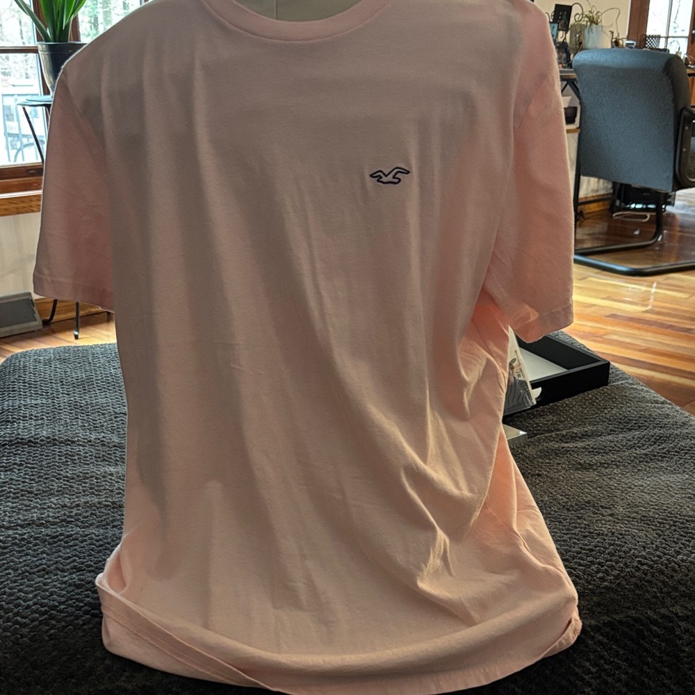 Hollister Light Pink Short Sleeve Tee